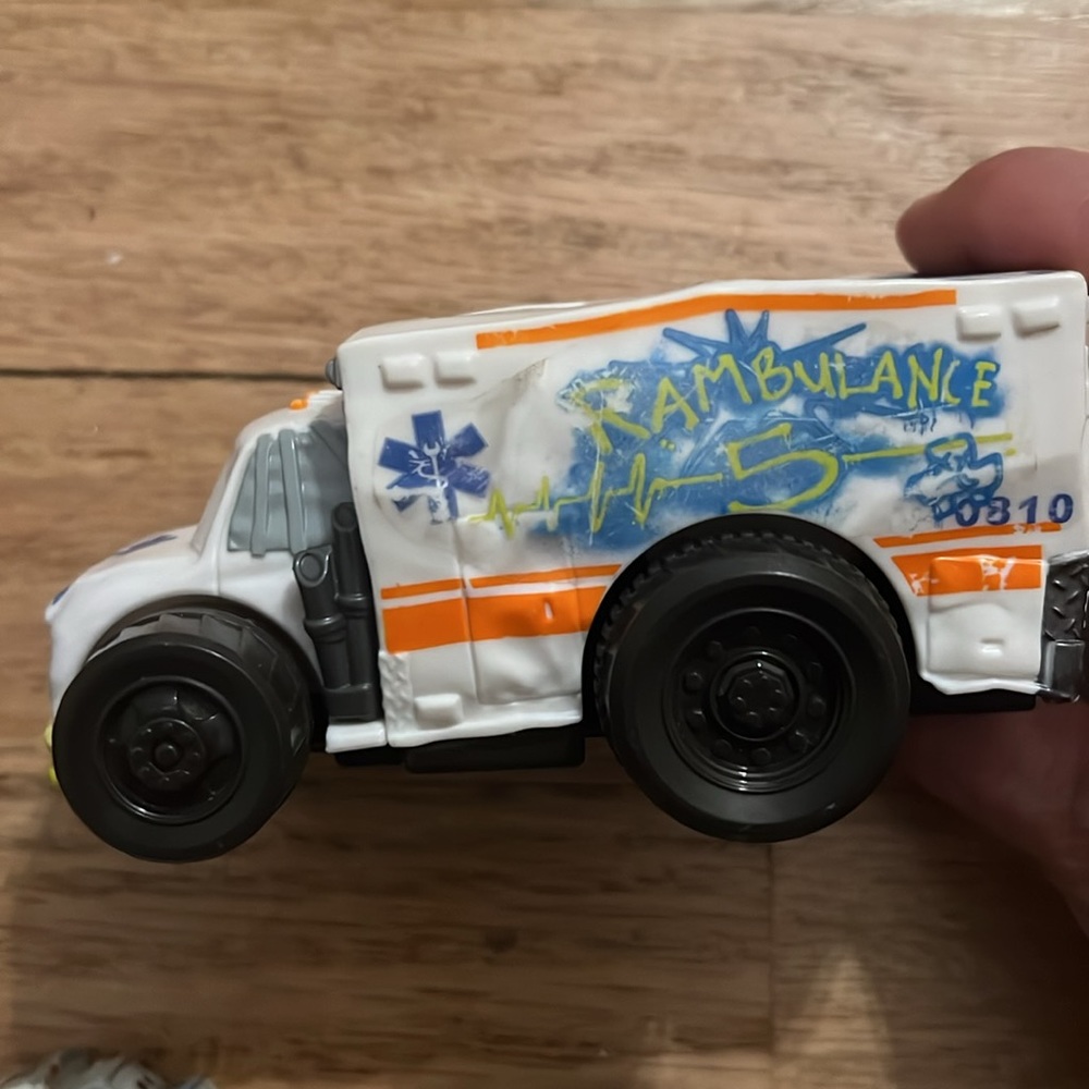 Cars - Picture 2 of 7